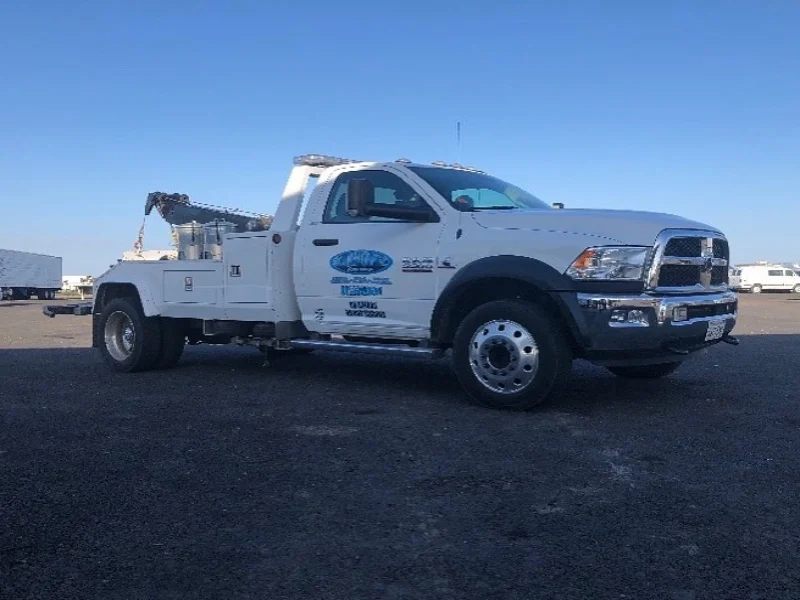 I-5 flatbed towing