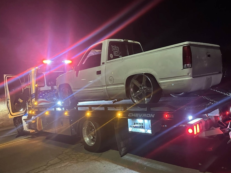 Lamont tow truck service