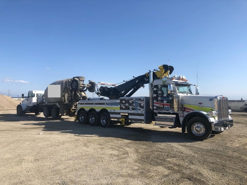 I-5 heavy towing